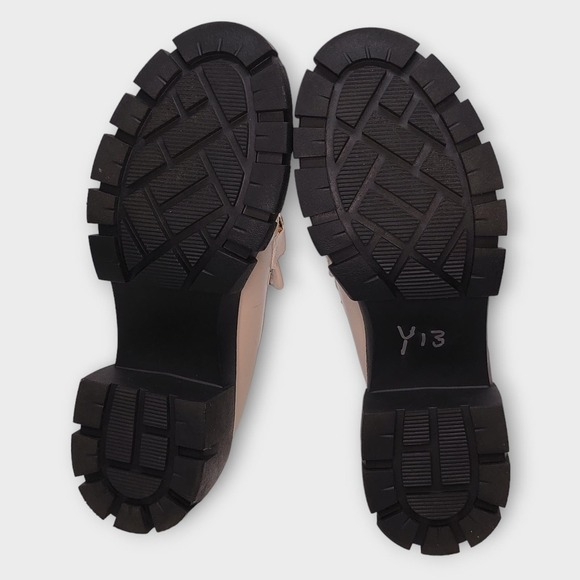 Women's Madden Girl HOXY Y02J1 Hoxtonn Almond Loafers 2.5" Heel Size 8.5 - Picture 12 of 12